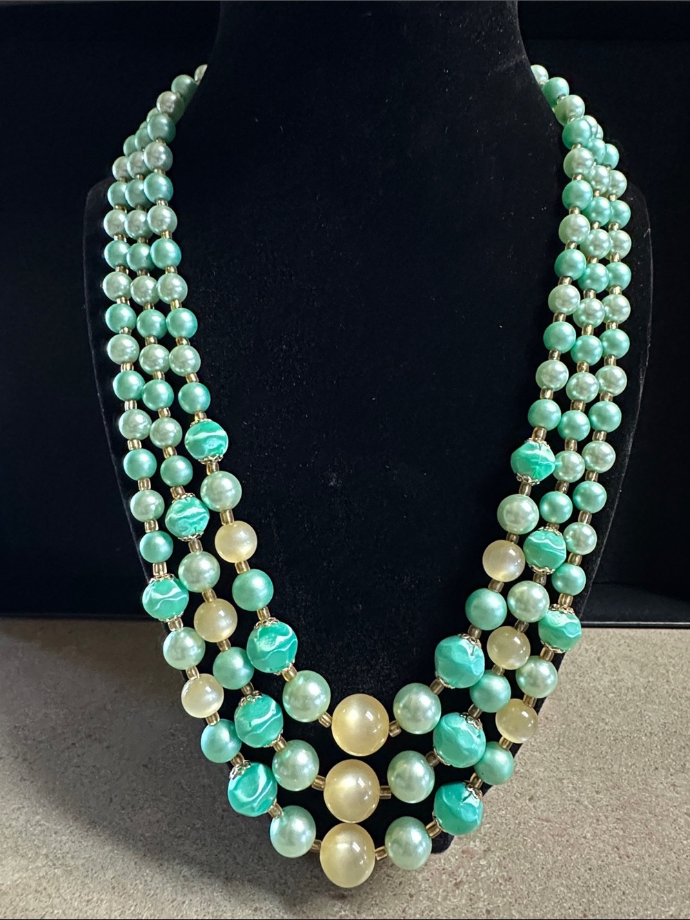 Vintage 1960s Japan 3 Strand Aqua Green Faux Pearl Statement Necklace Choker